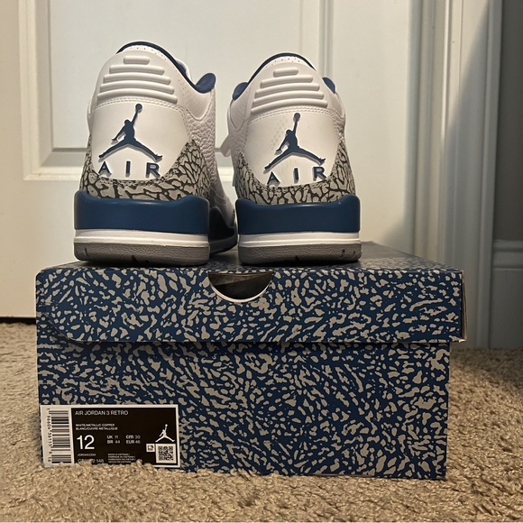 Air Jordan Retro 3 “Wizards” - Picture 11 of 14